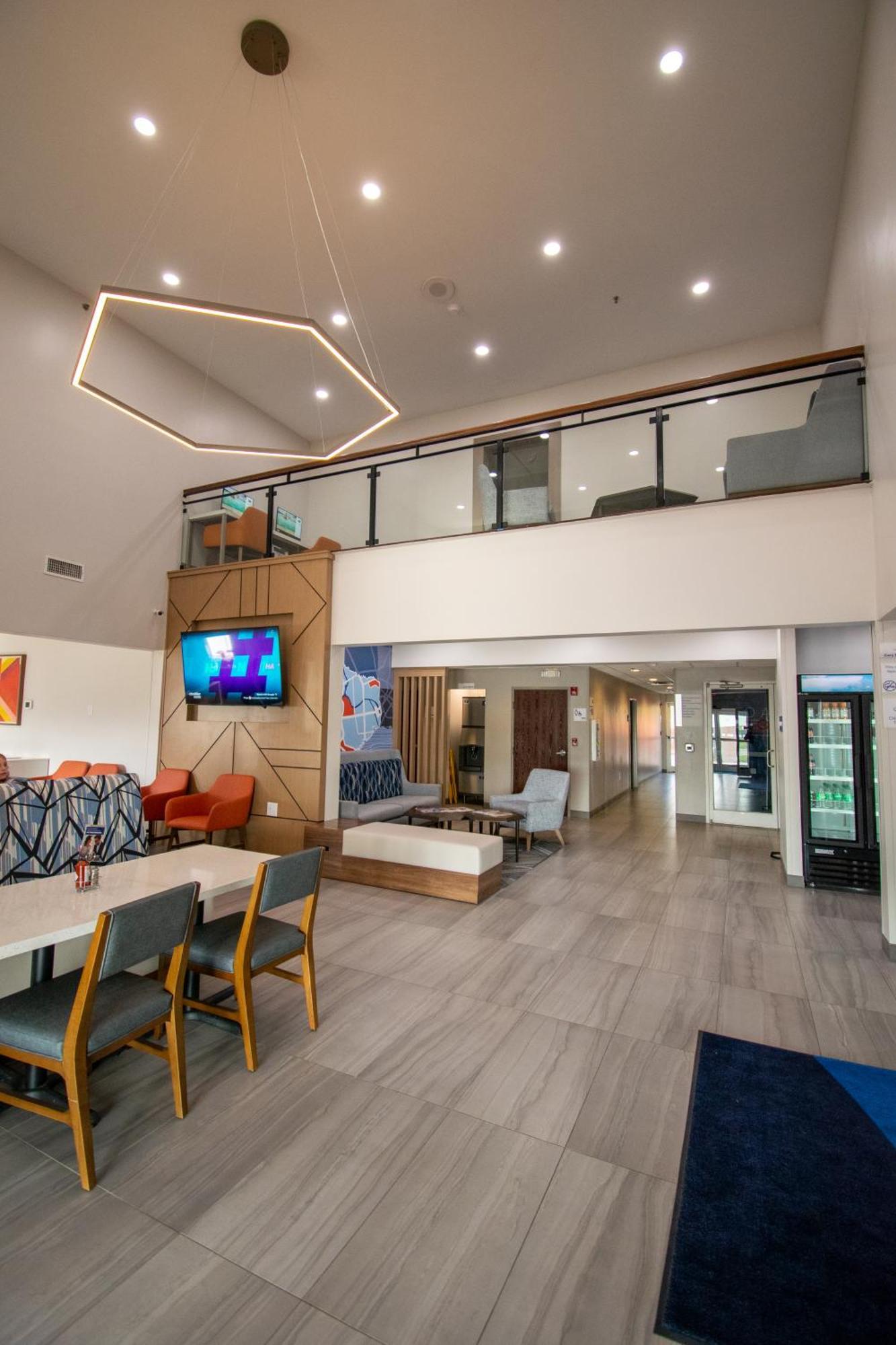 Holiday Inn Express & Suites Sulphur Springs By Ihg Dış mekan fotoğraf